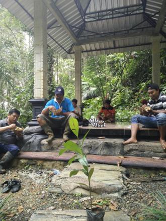 Pembangunan di sekitar Sumber Air Pelancuran oleh Pemerintah Desa Sumberbening 