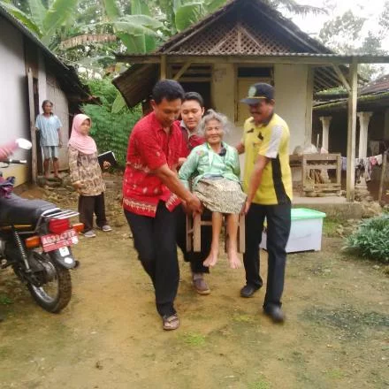 JEMPUT BOLA LAYANAN KEPENDUDUKAN "MANDIRI" DESA SUMBERBENING